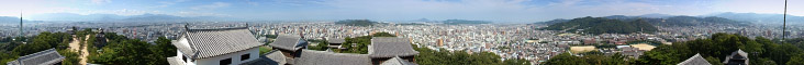 伊予松山城 天守閣のパノラマ風景写真